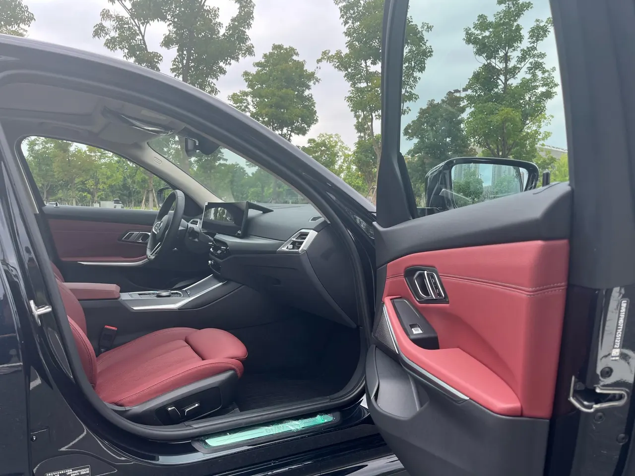 BMW 2026 i3 eDrive 35 L (modified) automatic gear 15