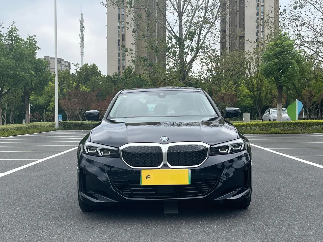 BMW 2026 i3 eDrive 35 L (modified) automatic gear 2