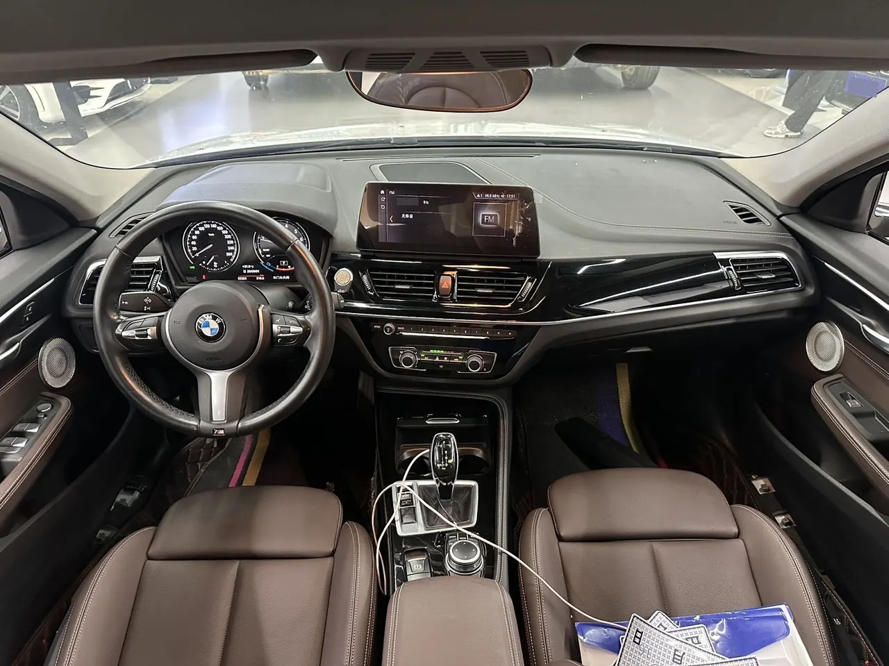 BMW 1 Series 2021 120i 1.5T M Sport Night Edition (facelift) Automatic 5