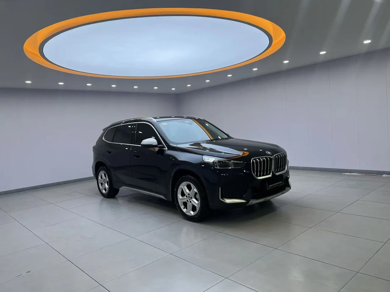 BMW 2023 X1 sDrive20Li 1.5T X Design Package Automatic Transmission 3