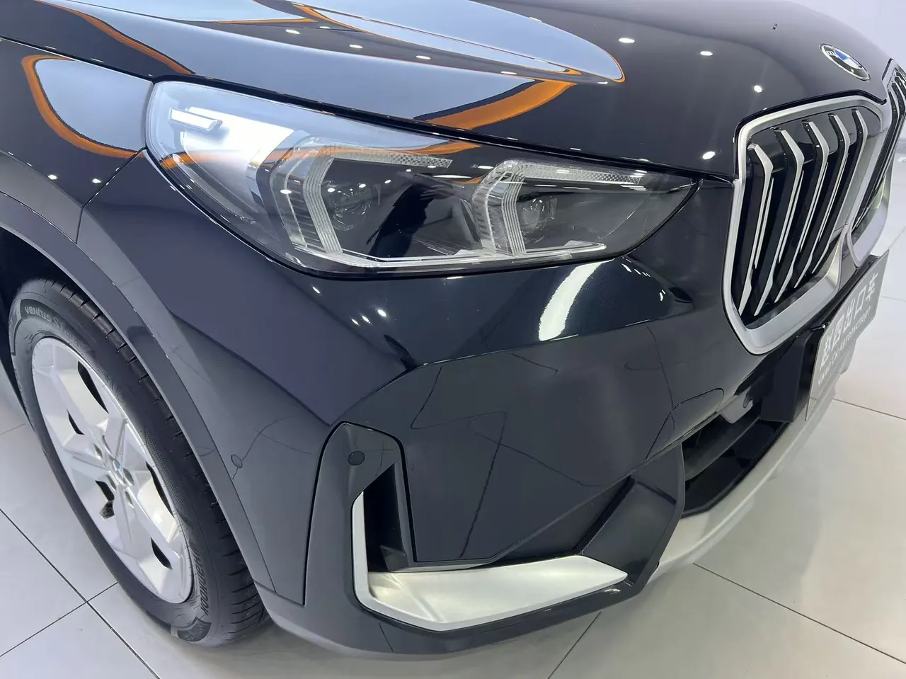 BMW 2023 X1 sDrive20Li 1.5T X Design Package Automatic Transmission 9