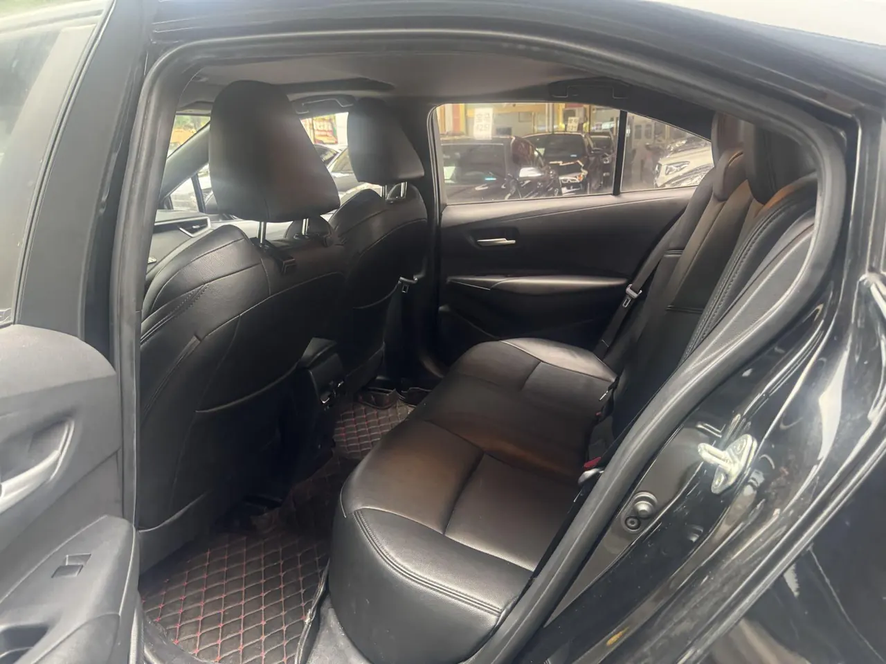 Toyota 2021 Lei Ling 1.2T Stepless 185T Deluxe Automatic Gear 3