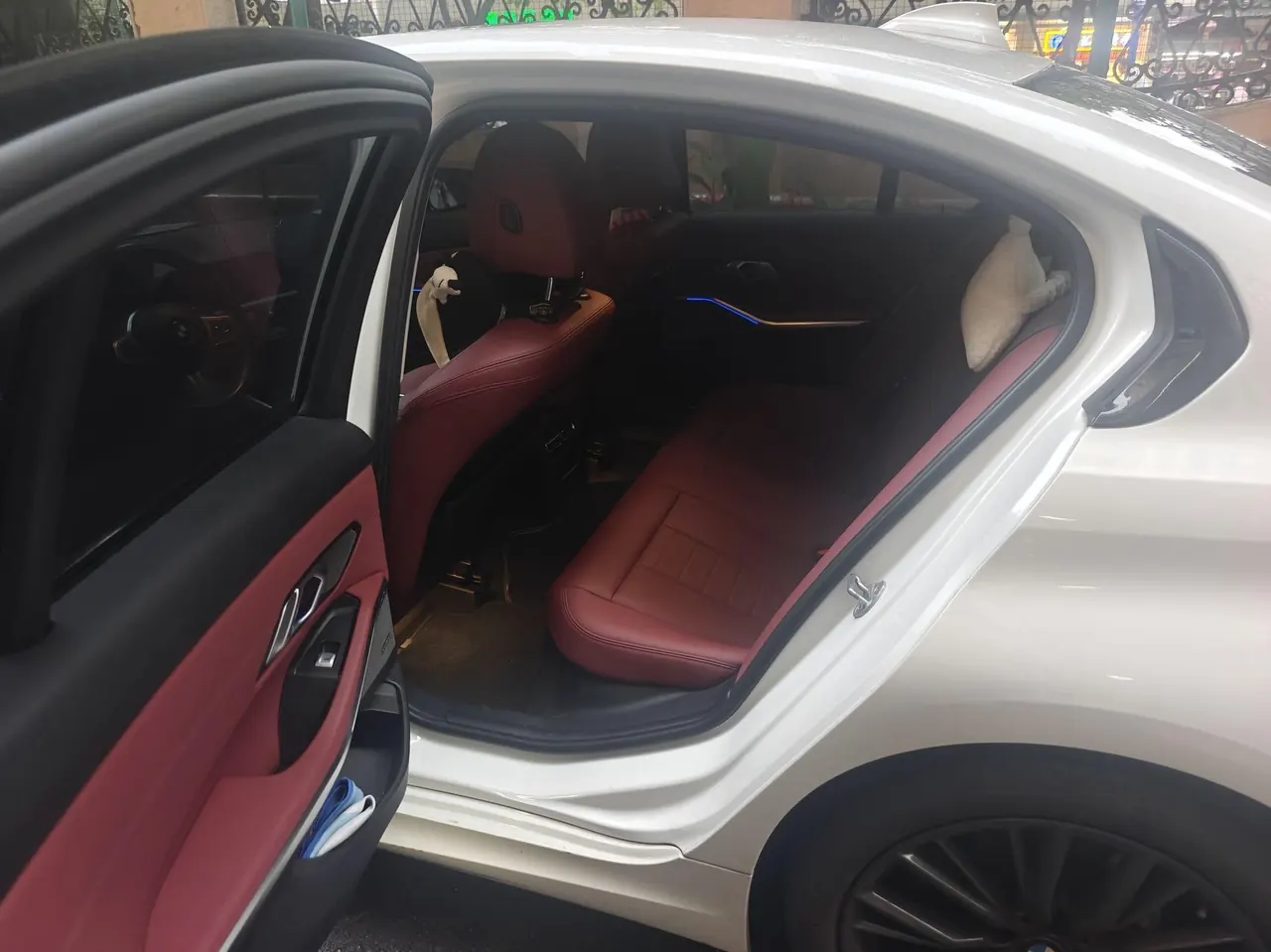 BMW 3 Series 2021 325i 2.0T M Sports Suit (Modified) Automatic Gear 4