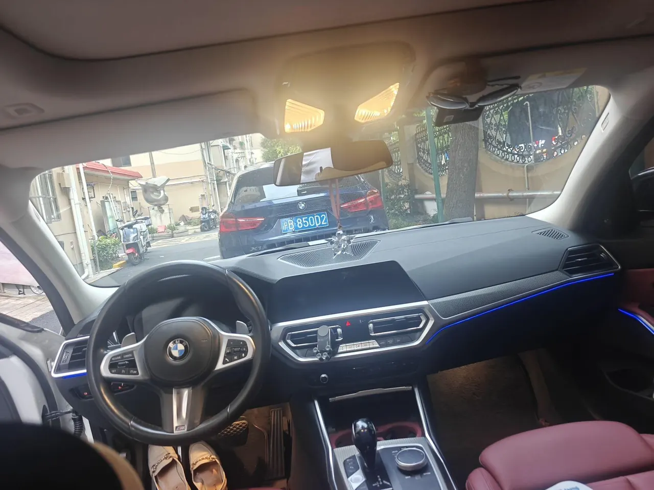BMW 3 Series 2021 325i 2.0T M Sports Suit (Modified) Automatic Gear 5