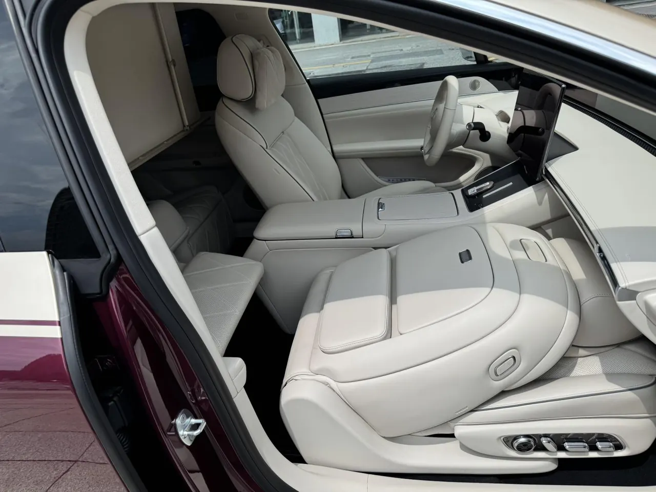 Luxeed 2026 S9 Ultra Rear Drive 53kWh Automatic 11