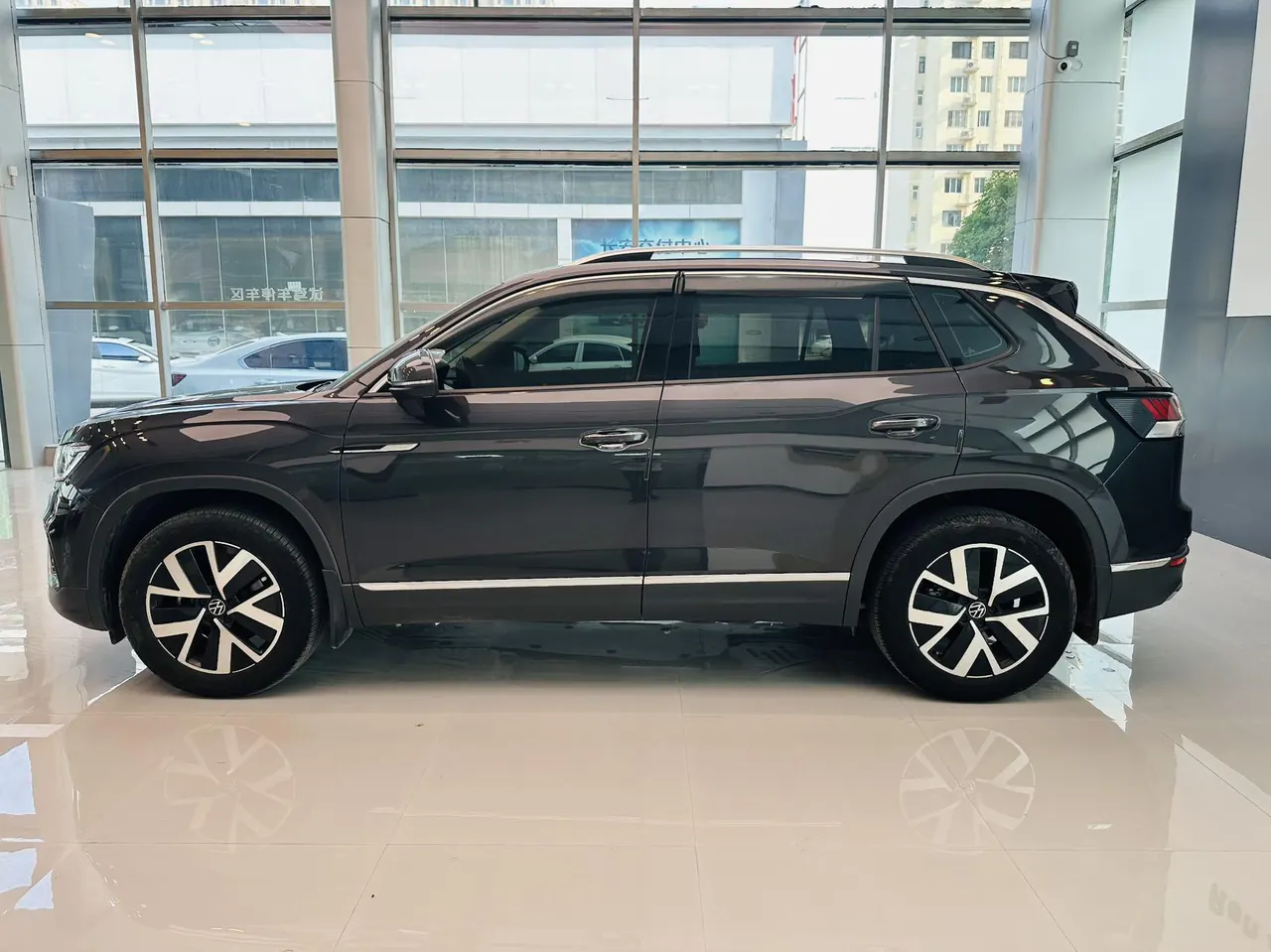 Volkswagen 2023 Tanyue 1.4TSI 280TSI Two-Drive Luxury Plus Advanced Edition Automatic Gear 4