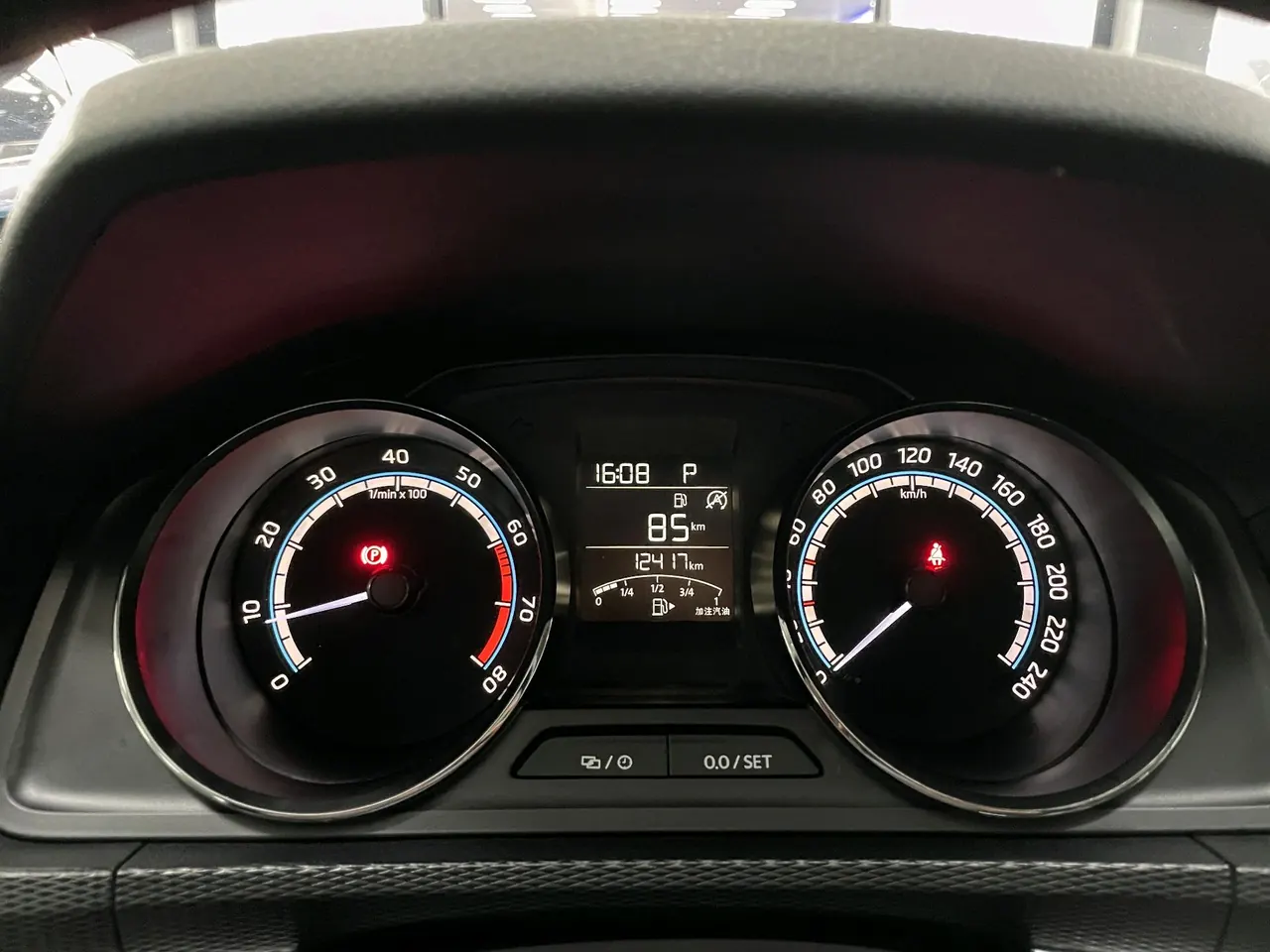 Skoda 2023 Comic 1.5 Comfortable Edition (Modified) Automatic Gear 14