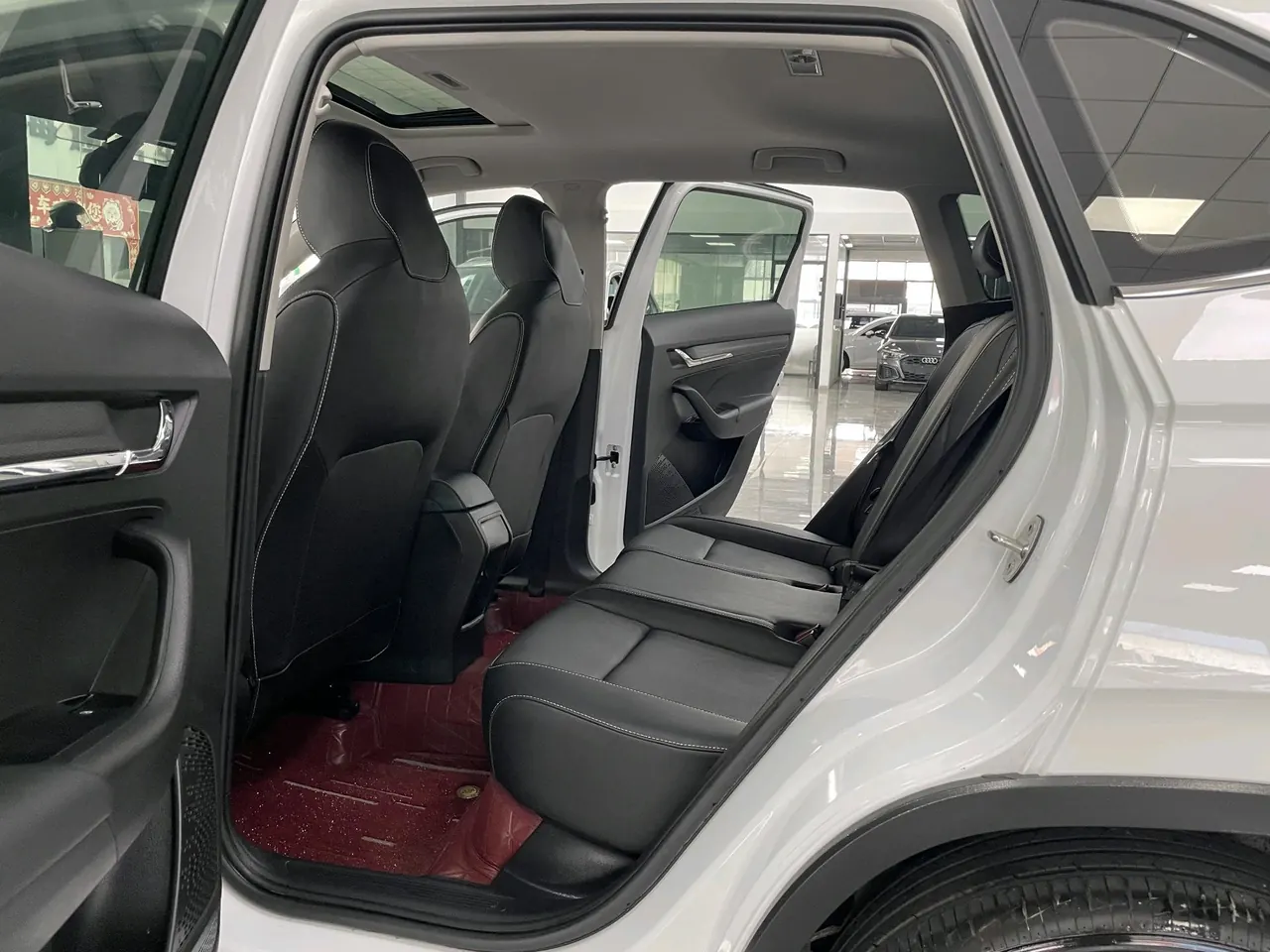 Skoda 2023 Comic 1.5 Comfortable Edition (Modified) Automatic Gear 5