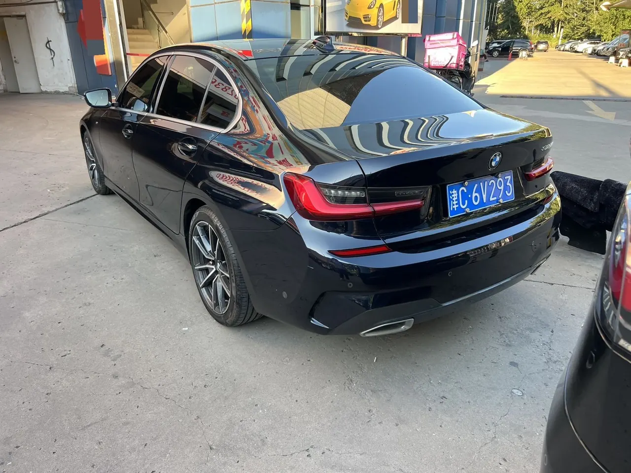 BMW 3 Series 2021 325Li 2.0T M Sports Suit (Modified) Automatic Gear 3