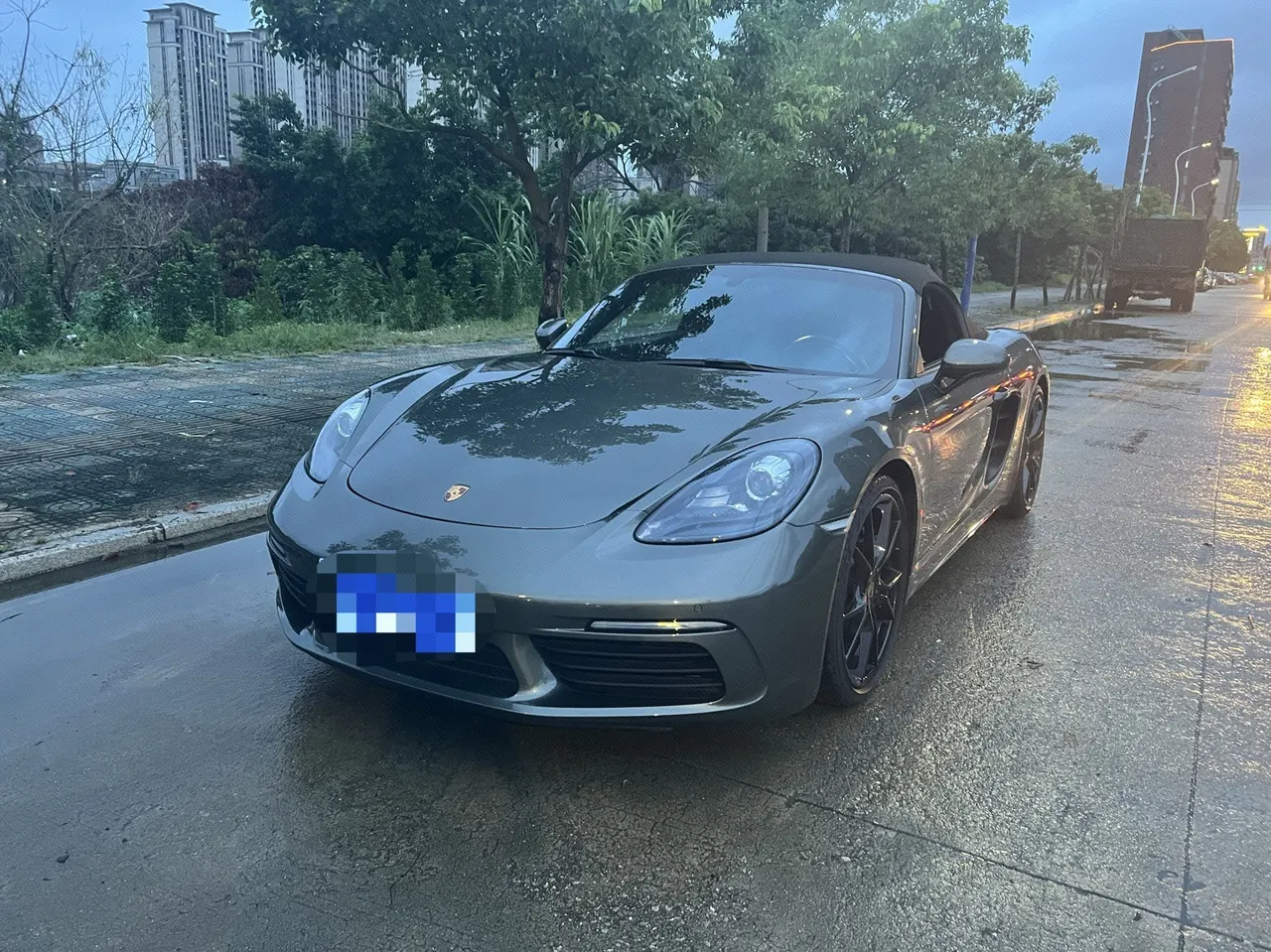 Open image lightbox: Porsche 718 (Imported) 2020 718 Boxer 2.0T Automatic