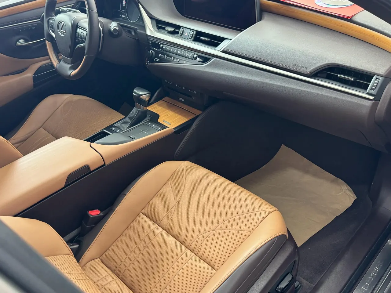 Lexus ES (Imported) 2020 ES300h 2.5 Stepless Administrative Edition Automatic Gear 6