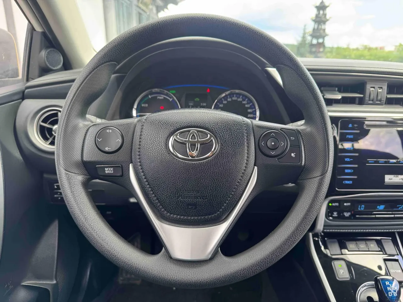 Toyota 2020 Corolla Double Engine E 1.8 Stepless Comfort Edition Automatic Gear 15