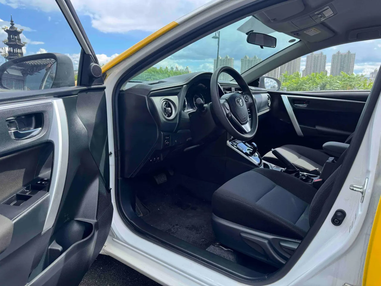 Toyota 2020 Corolla Double Engine E 1.8 Stepless Comfort Edition Automatic Gear 7