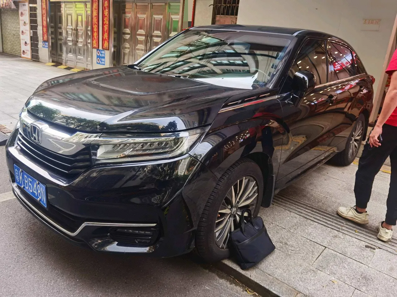 Open image lightbox: Honda 2020 Crown Road 2.0T 370TURBO Two-Drive Deluxe Automatic Gear