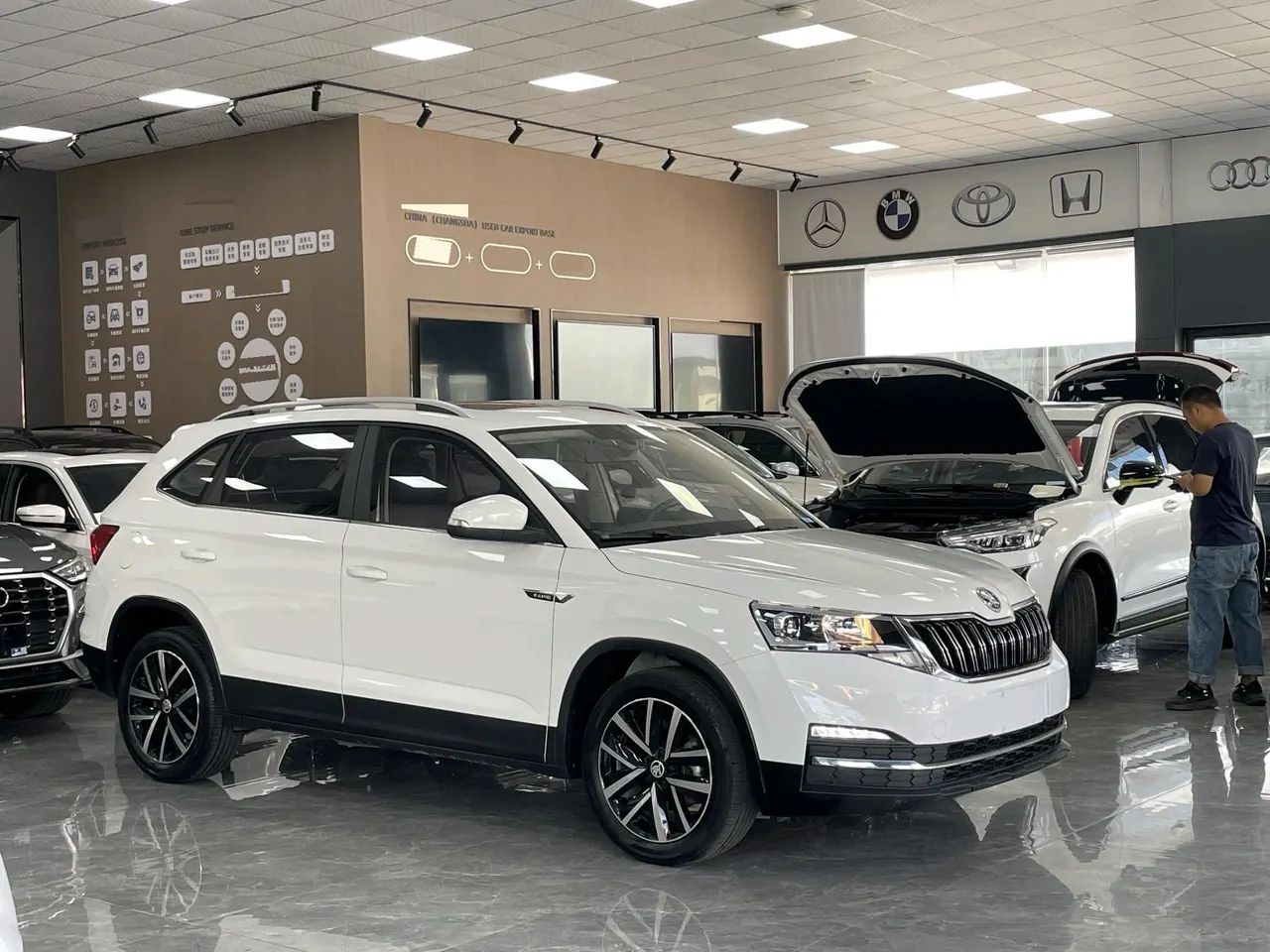Skoda 2023 Comic 1.5 Comfortable Edition (Modified) Automatic Gear 3