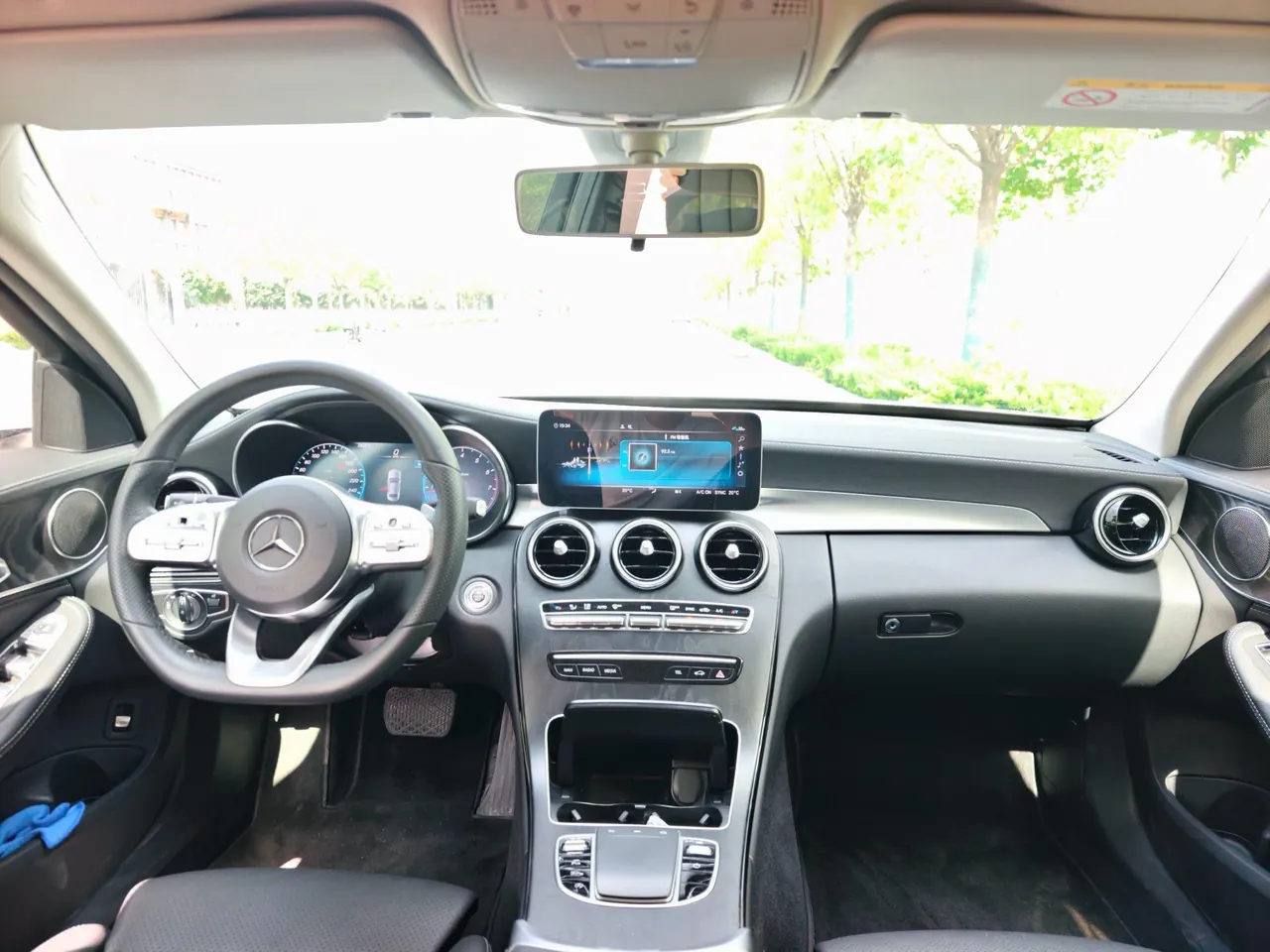 Mercedes Benz Class C 2020 C 200 L 1.5T Dynamic Sports Edition Automatic Gear 13