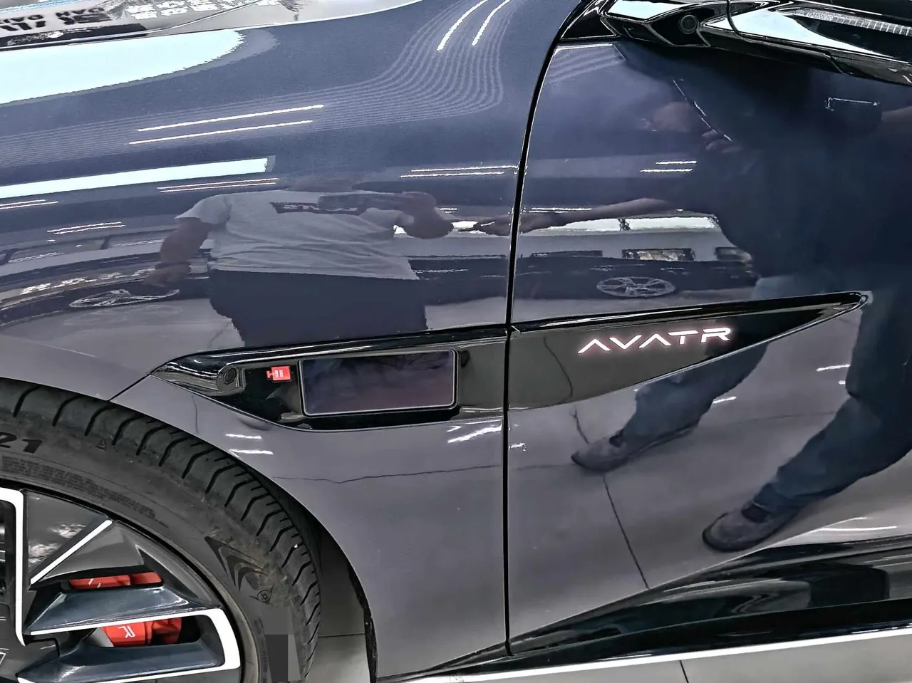 Avatr 2023 Avatr 12 700 3 Laser Rear Drive Luxury Edition Automatic Gear 2