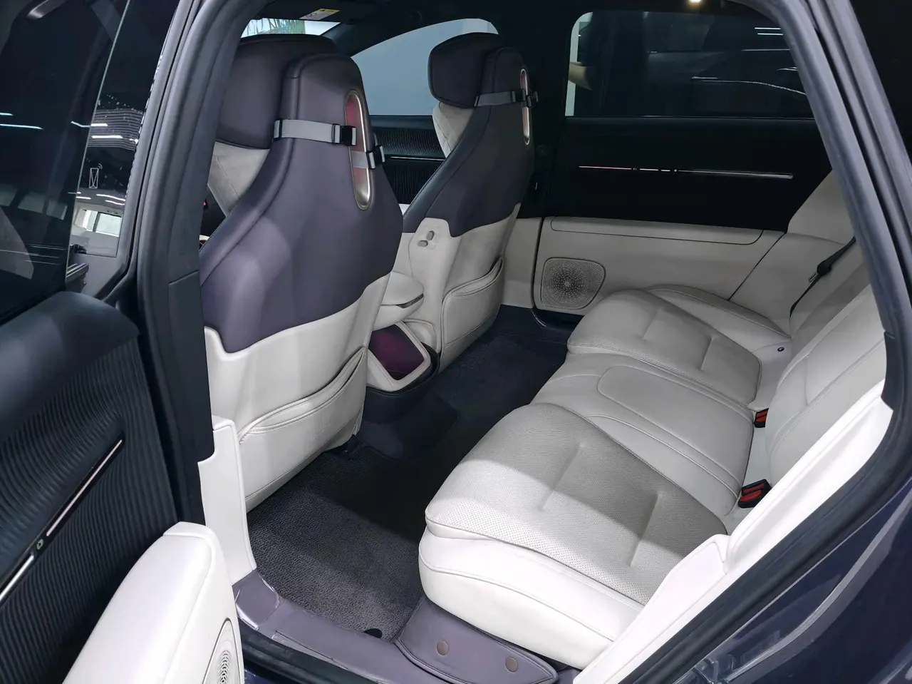 Avatr 2023 Avatr 12 700 3 Laser Rear Drive Luxury Edition Automatic Gear 5