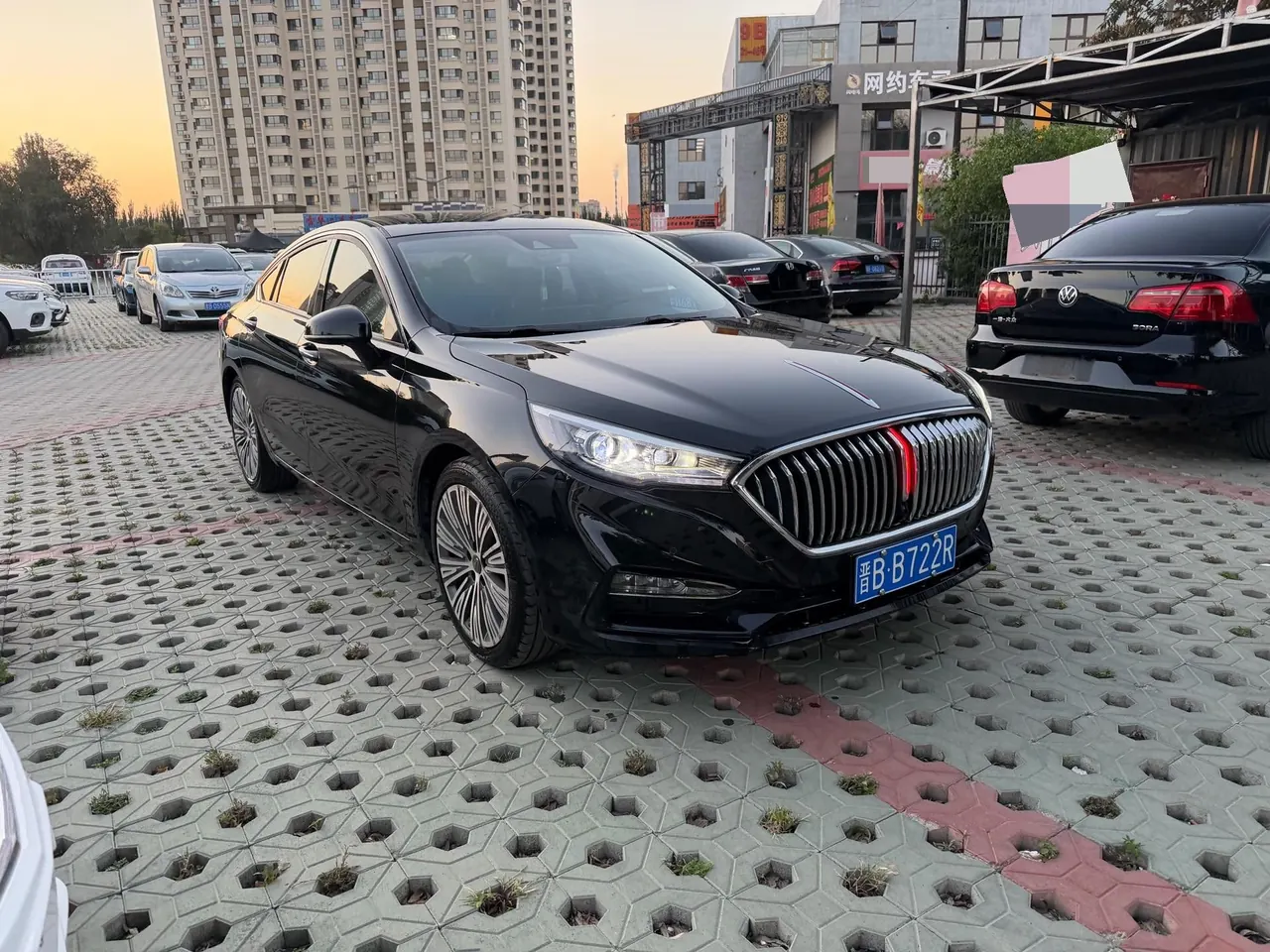 HongQi 2020 H5 1.8TD Zhilian Flag Edition Automatic Gear 2