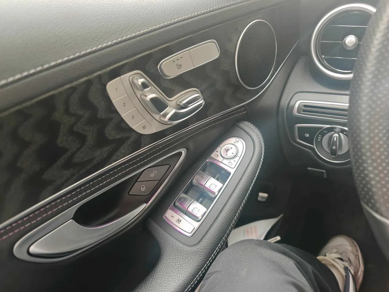 Mercedes Benz Class C 2020 C 260 L 48V 1.5T (modified) automatic gear 8