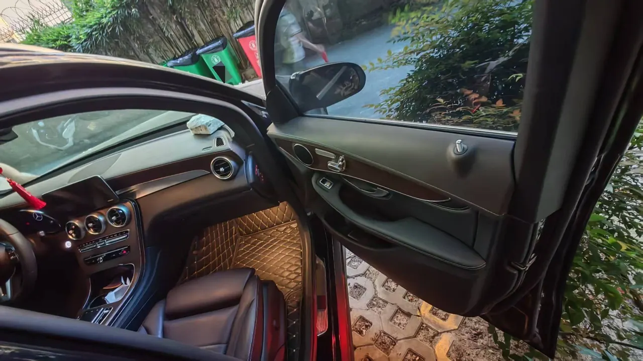 Mercedes Benz 2020 GLC 260 L 4MATIC 2.0T Luxury (Modified) Automatic Gear 6