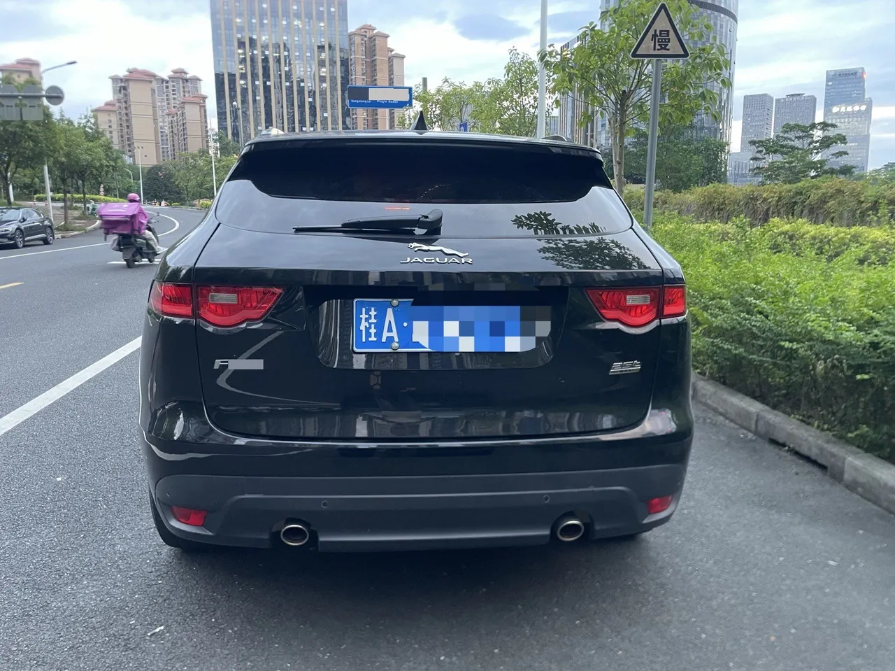 Jaguar F-PACE (Imported) 2020 F-PACE 2.0T Flag Edition Automatic Gear 8
