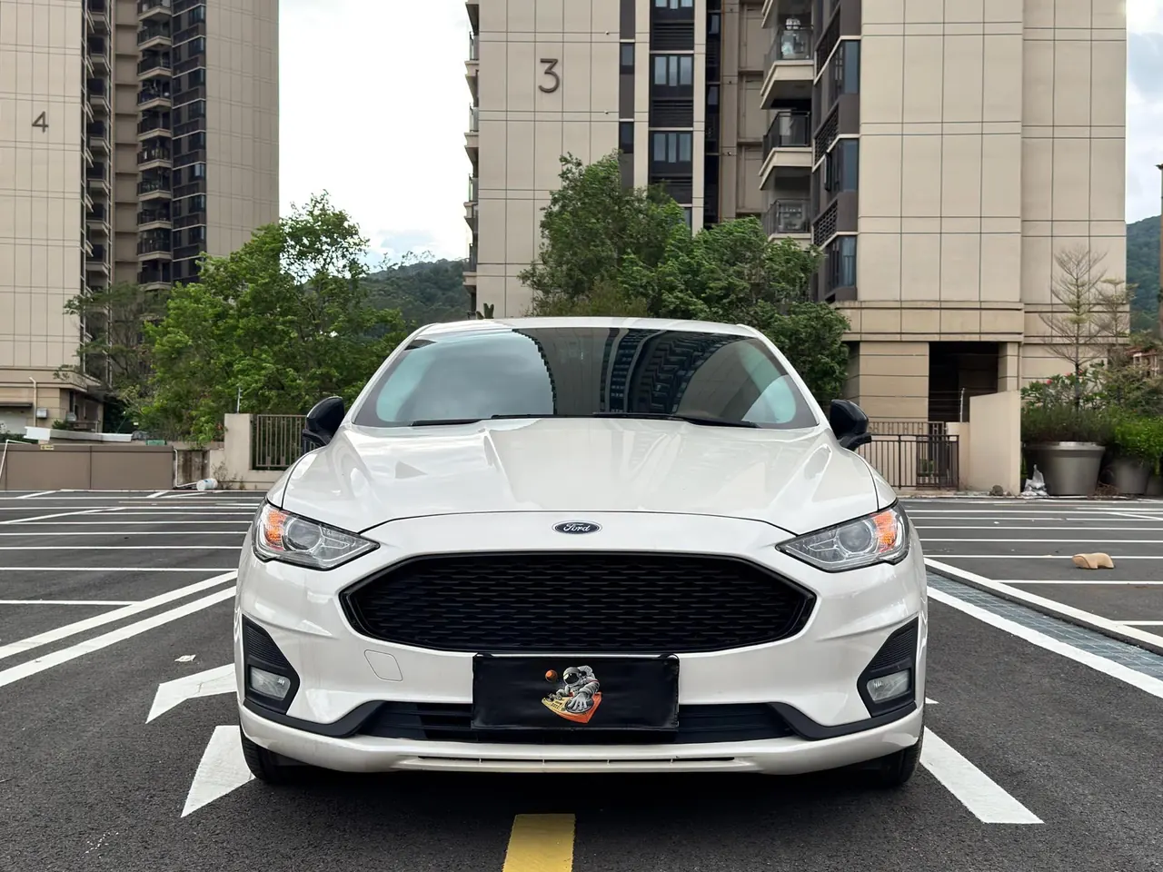 Ford 2020 Mondeo 1.5T EcoBoost 180 Luxury Automatic Gear 2