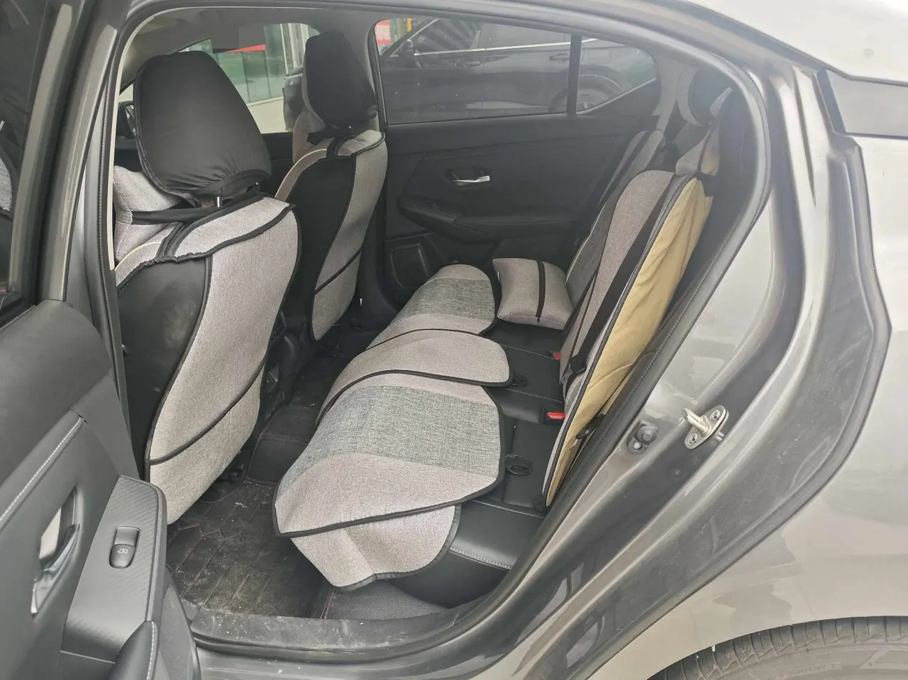 Nissan 2026 Sylphy 1.6 Stepless Pleasant Edition Automatic Gear 2