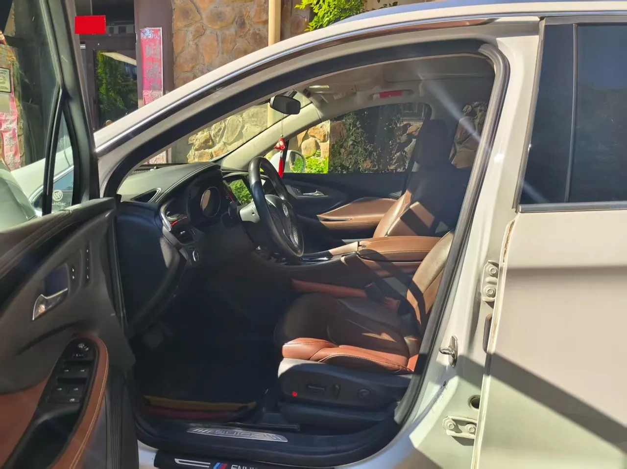 Buick 2020 Angkewei 1.5T 20T Two-Drive Luxury Automatic Gear 4