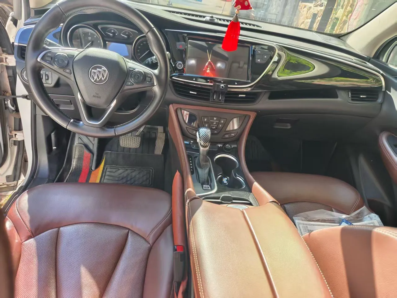 Buick 2020 Angkewei 1.5T 20T Two-Drive Luxury Automatic Gear 5