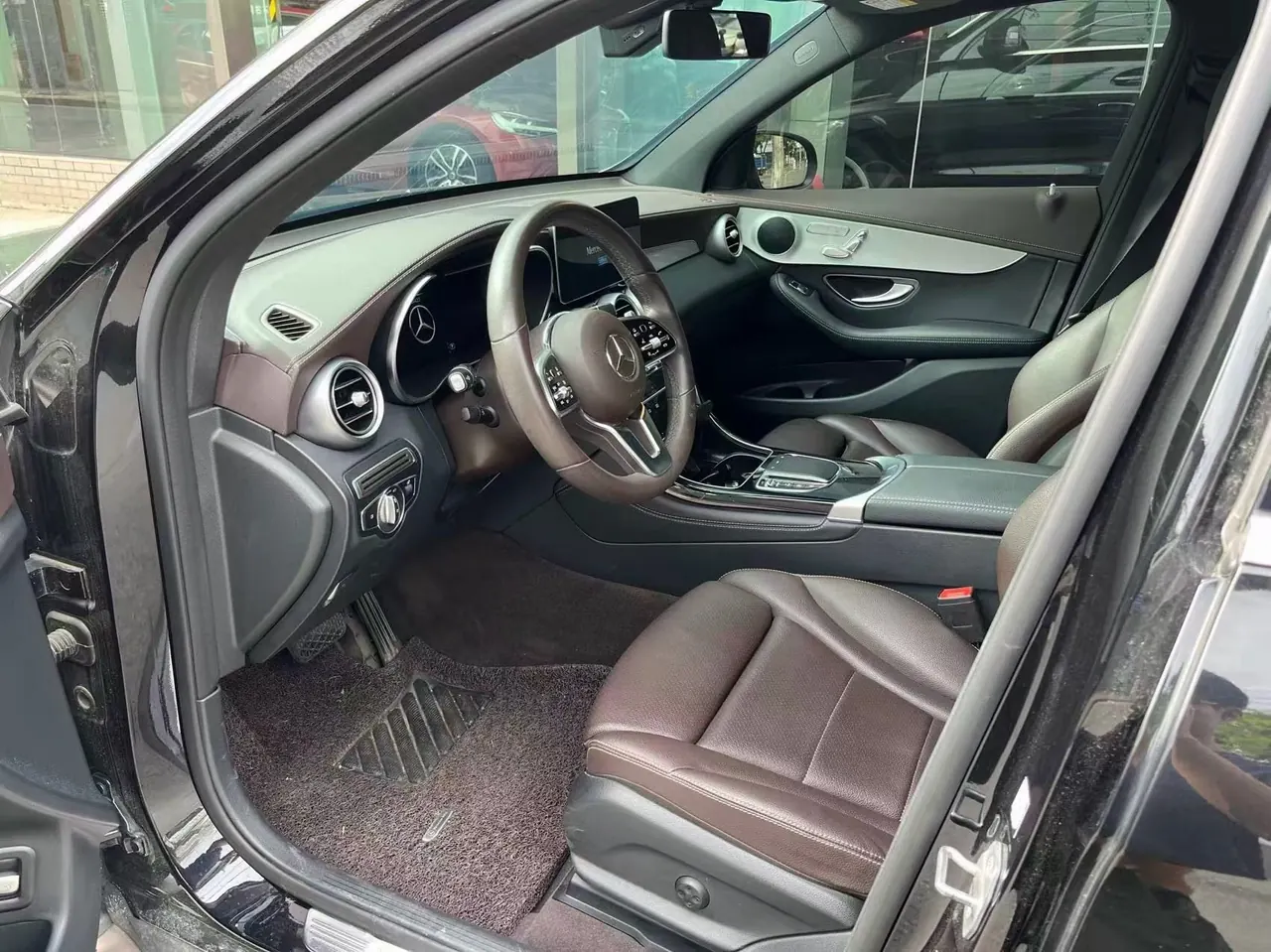 Mercedes Benz 2022 GLC 260 L 4MATIC 2.0T Dynamic (Change 2) Automatic Gear 9