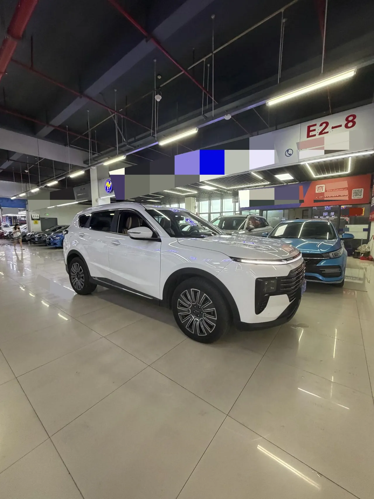 Jetour 2025 X70 PLUS 1.5T Deluxe Edition 5-seat Automatic Gear 4