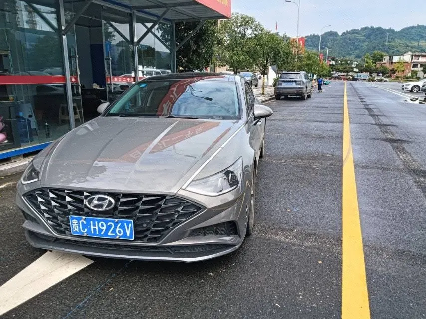 Hyundai 2020 10th Generation Sonata 1.5TGDi 270TGDi GLS Elite Edition Automatic Gear - View 1
