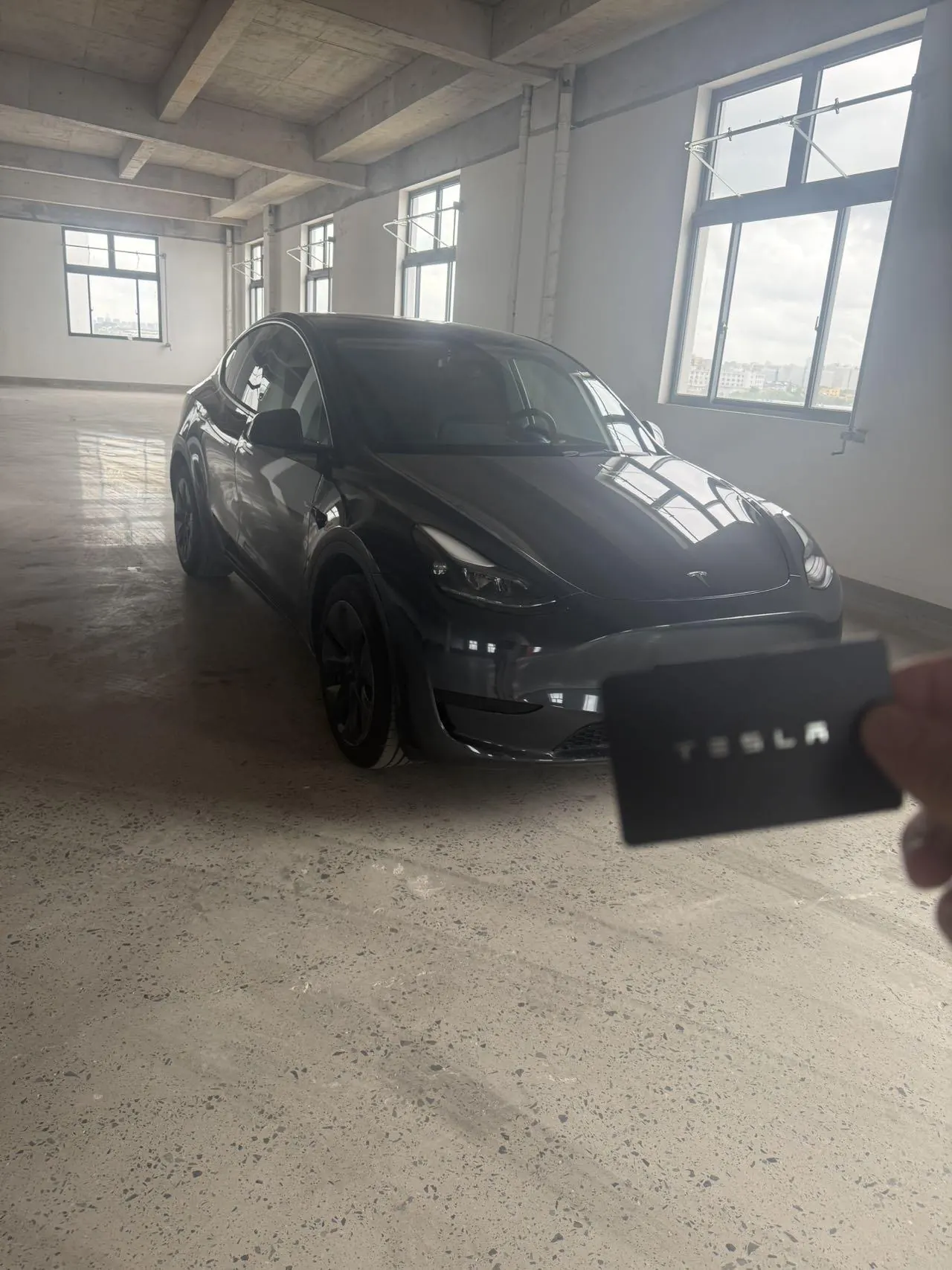 Tesla 2024 Model Y rear-wheel drive version automatic transmission 3