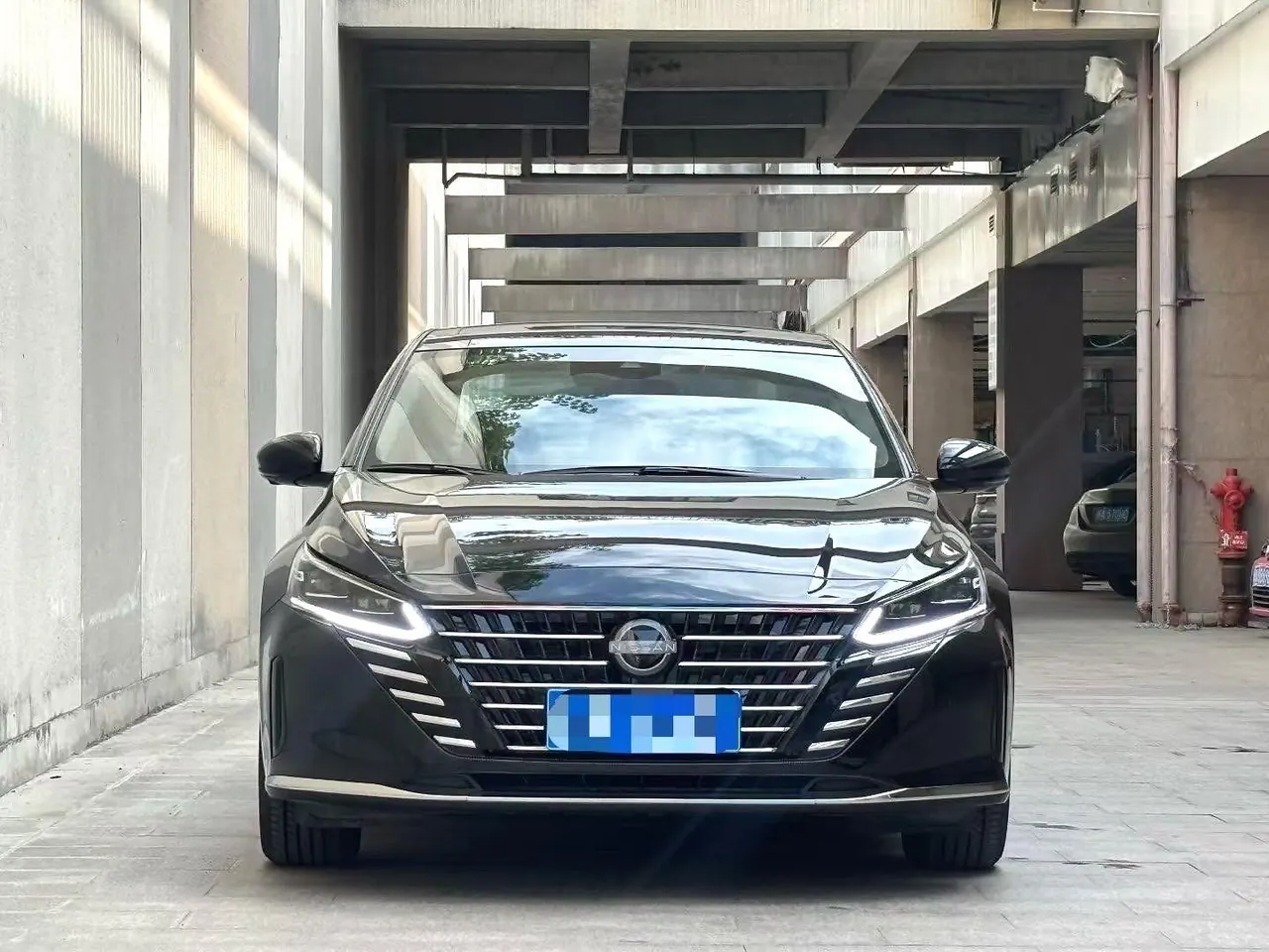 Nissan 2024 Teana 2.0 Stepless SV Black Gold Edition Automatic Gear 2