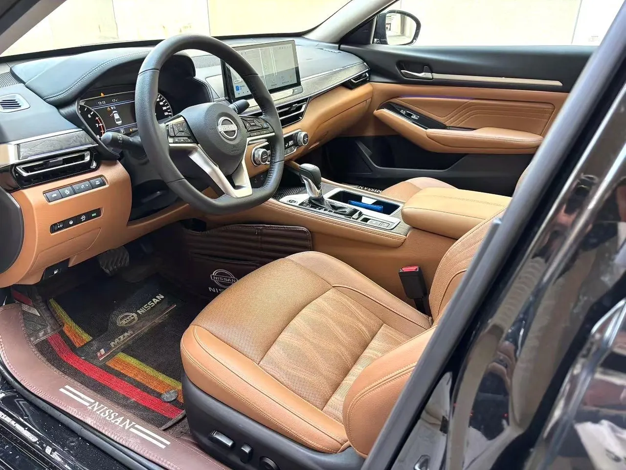 Nissan 2024 Teana 2.0 Stepless SV Black Gold Edition Automatic Gear 6