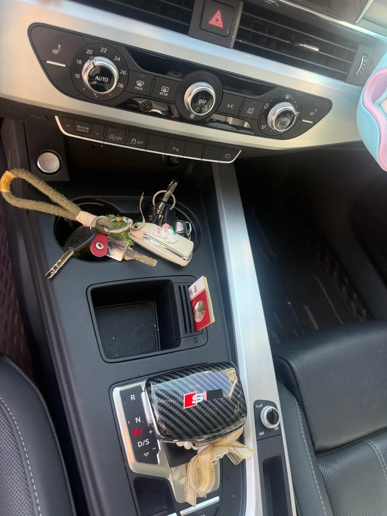 Audi 2020 A4L 2.0TFSI 40TFSI Fashion Elegant Automatic 3