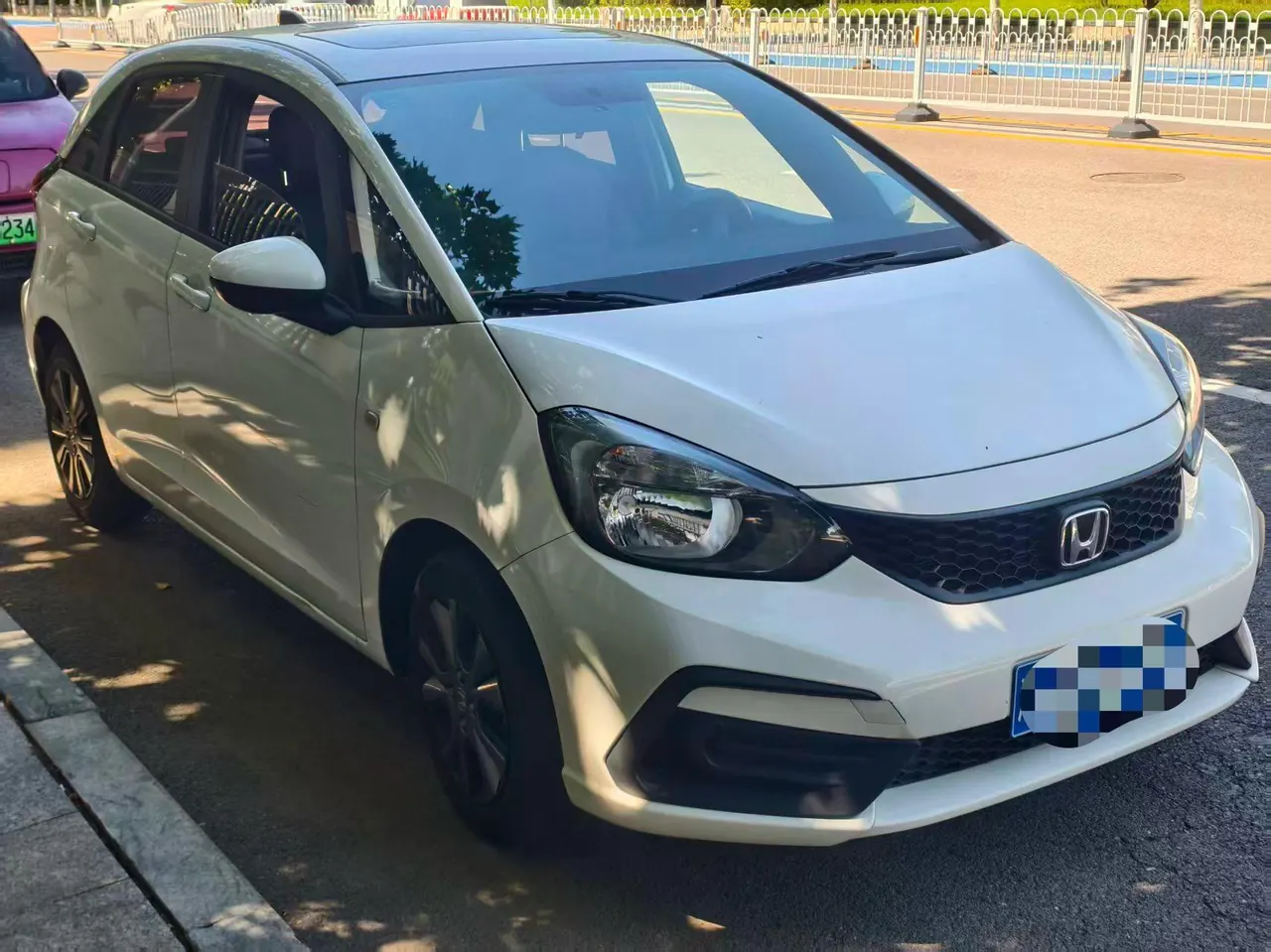 Honda 2022 Fit 1.5 Stepless Tide Enjoy Skylight Edition Automatic Gear 2