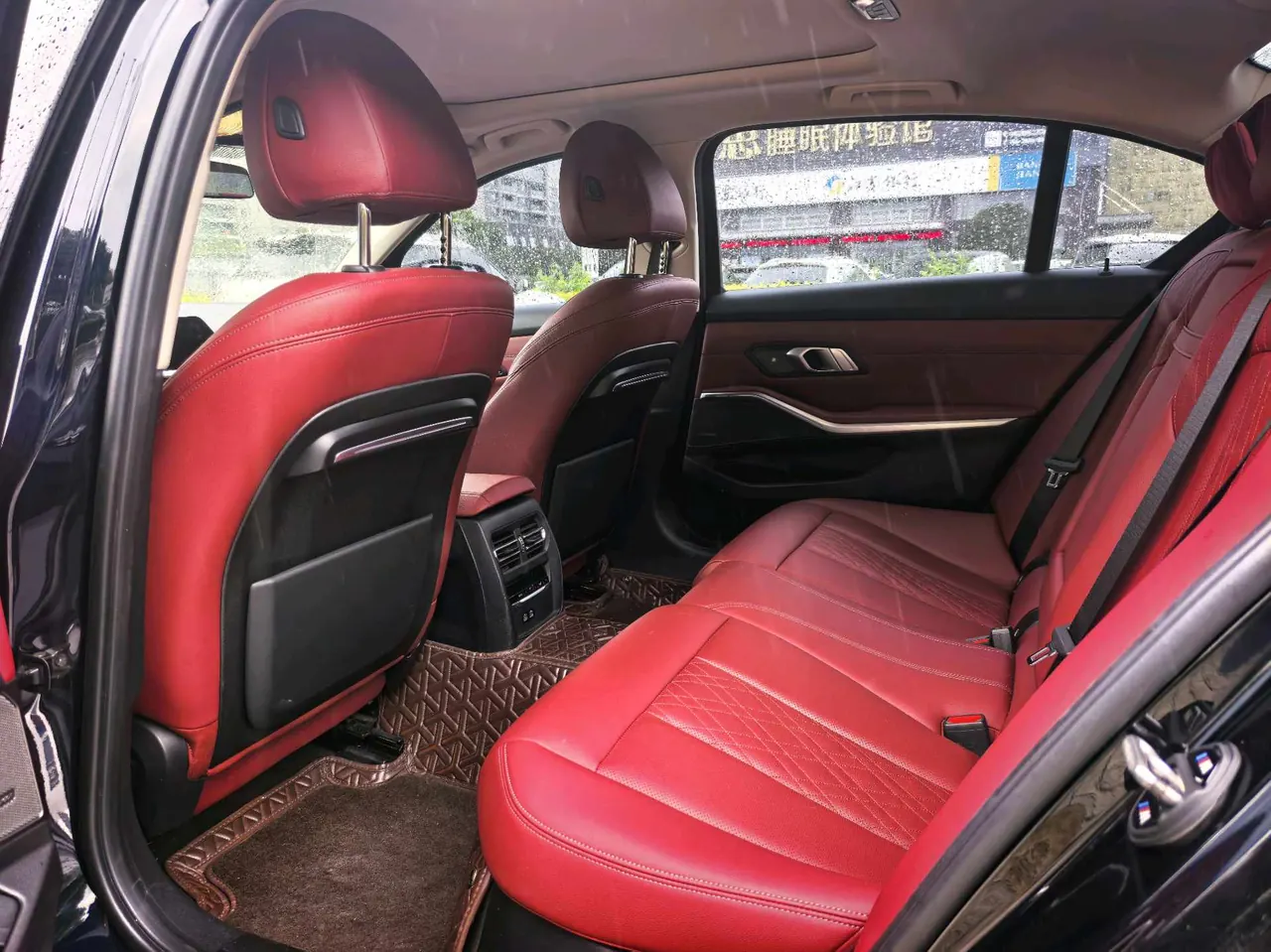 BMW 3 Series 2022 325Li 2.0T M Sports Obsidian Night Kit (Changed) Automatic Gear 7
