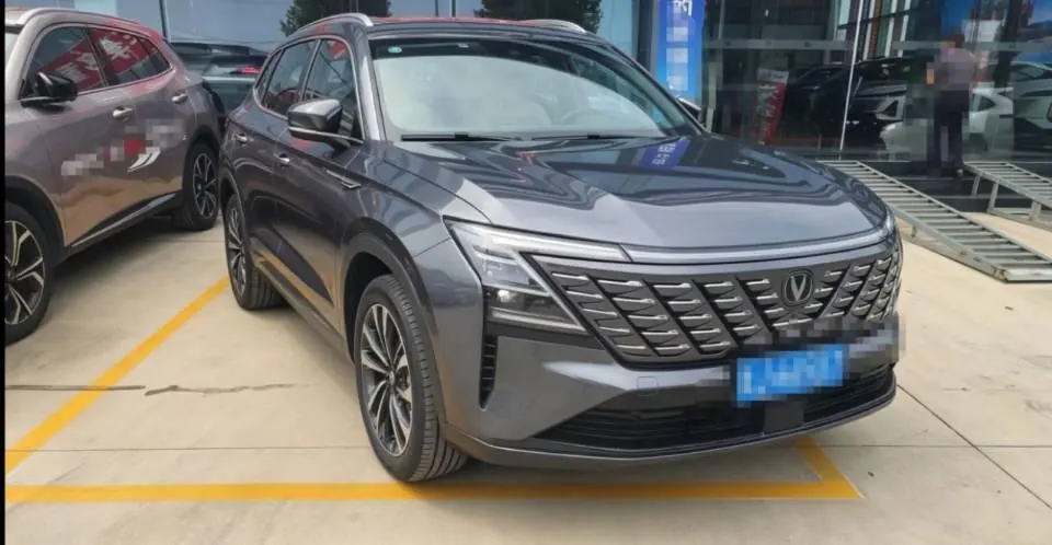 ChangAn 2025 CS75 PLUS 1.5T New Blue Whale Prestige Automatic 4