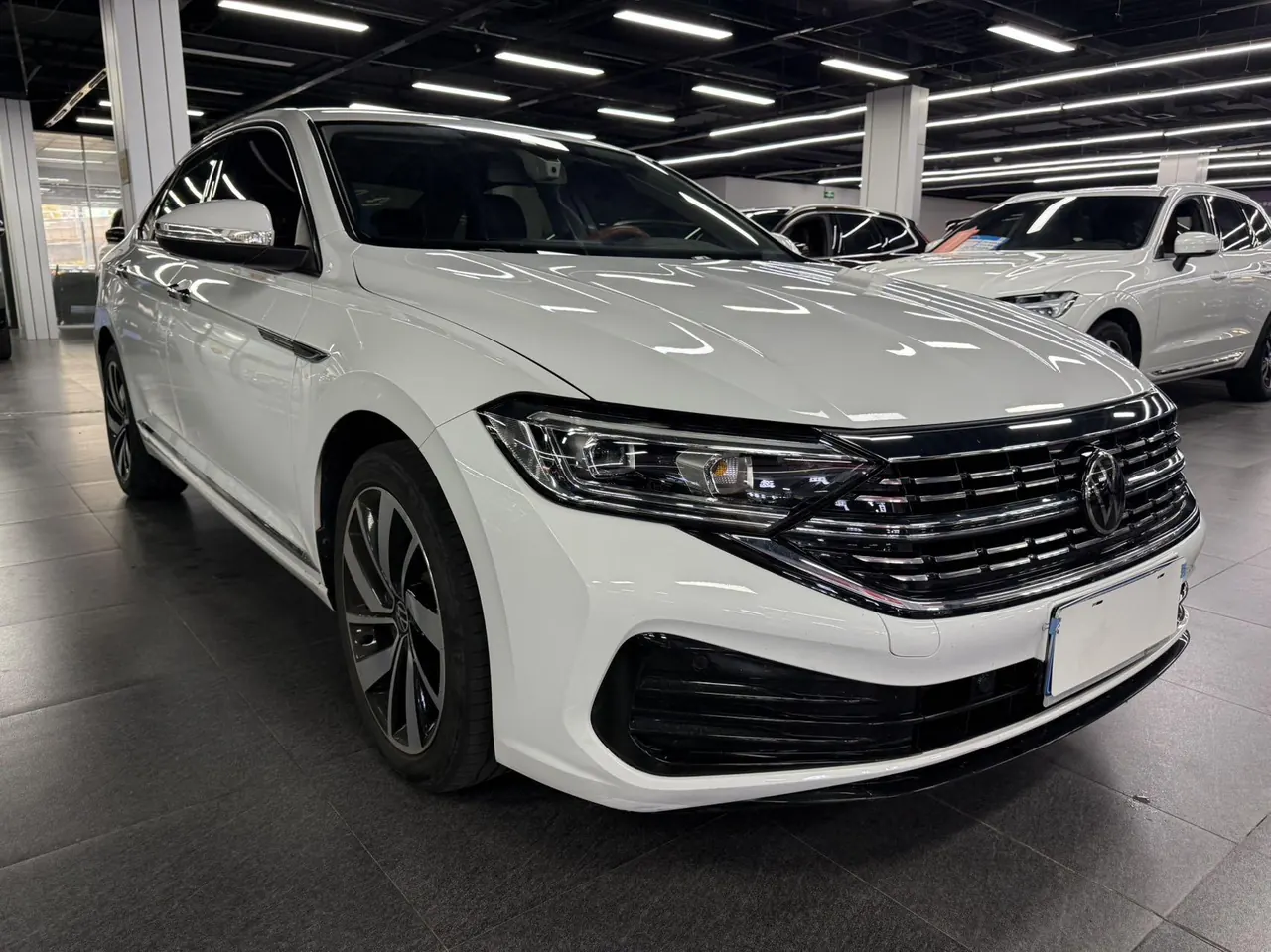 Volkswagen 2024 Sagittarius 1.5TSI 300TSI Exceed Edition Automatic Gear 3