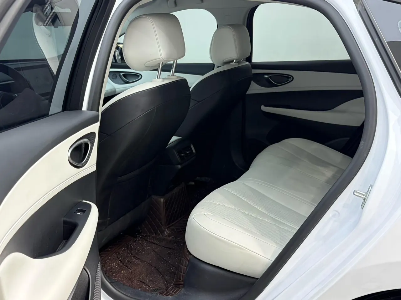 BYD 2025 seals 05 DM-i 1.5 stepless smart driving version 55KM luxury automatic gear 4