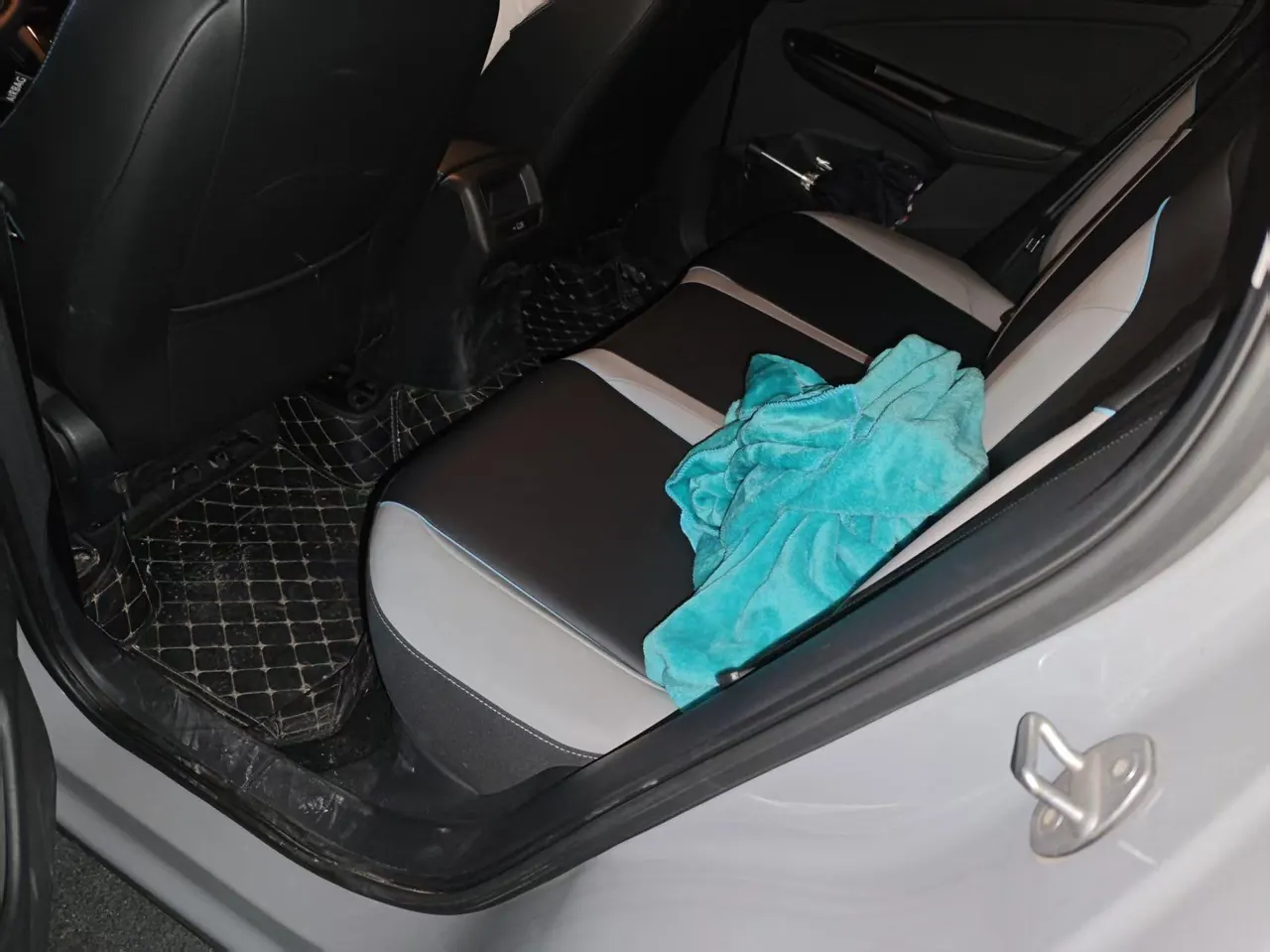 Jetta 2022 Jetta VS5 1.4TSI 280TSI high-gloss automatic transmission 5