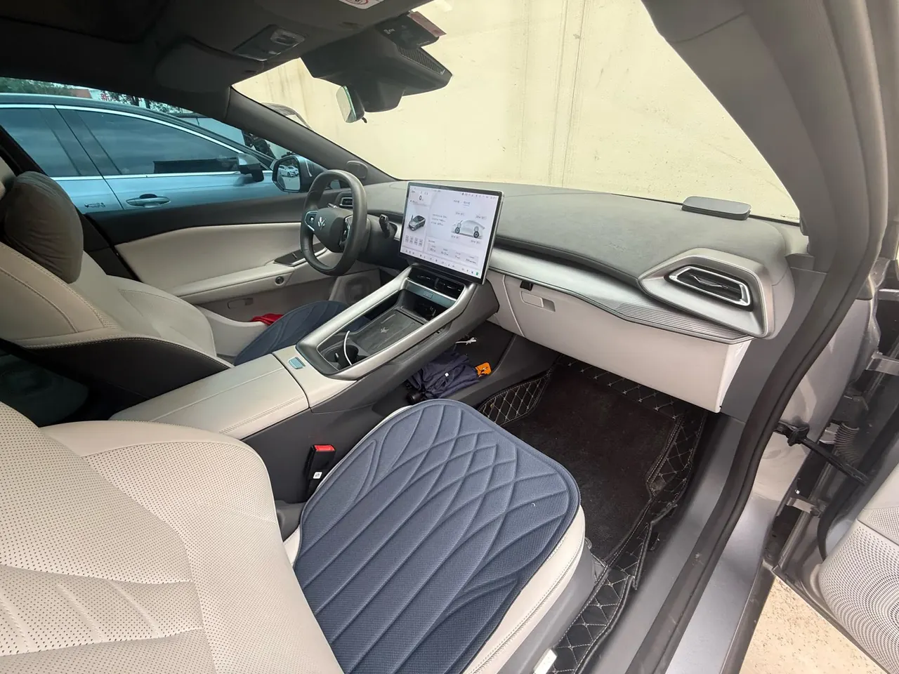 ARCFOX 2024 α S 5 560PRO 185kW automatic gear 6