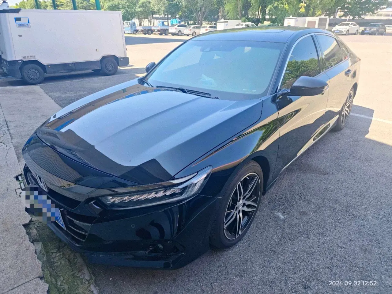 打开图片灯箱:Honda 2022 10th Generation Accord 1.5T Stepless 260TURBO Magic Night Premium Edition Automatic Gear