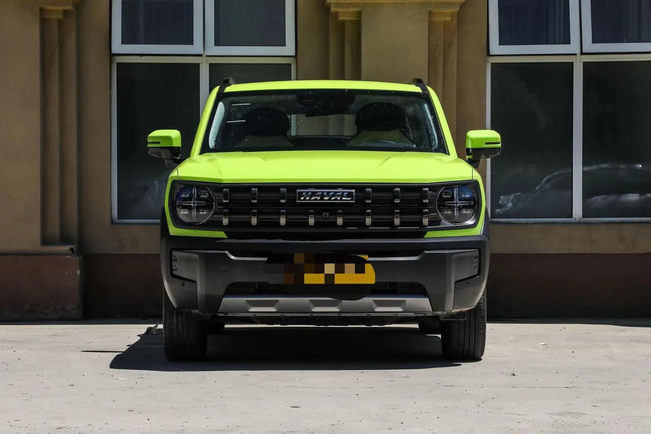 Haval 2022 cool dog 1.5T two-wheel drive tide version of automatic gear 2