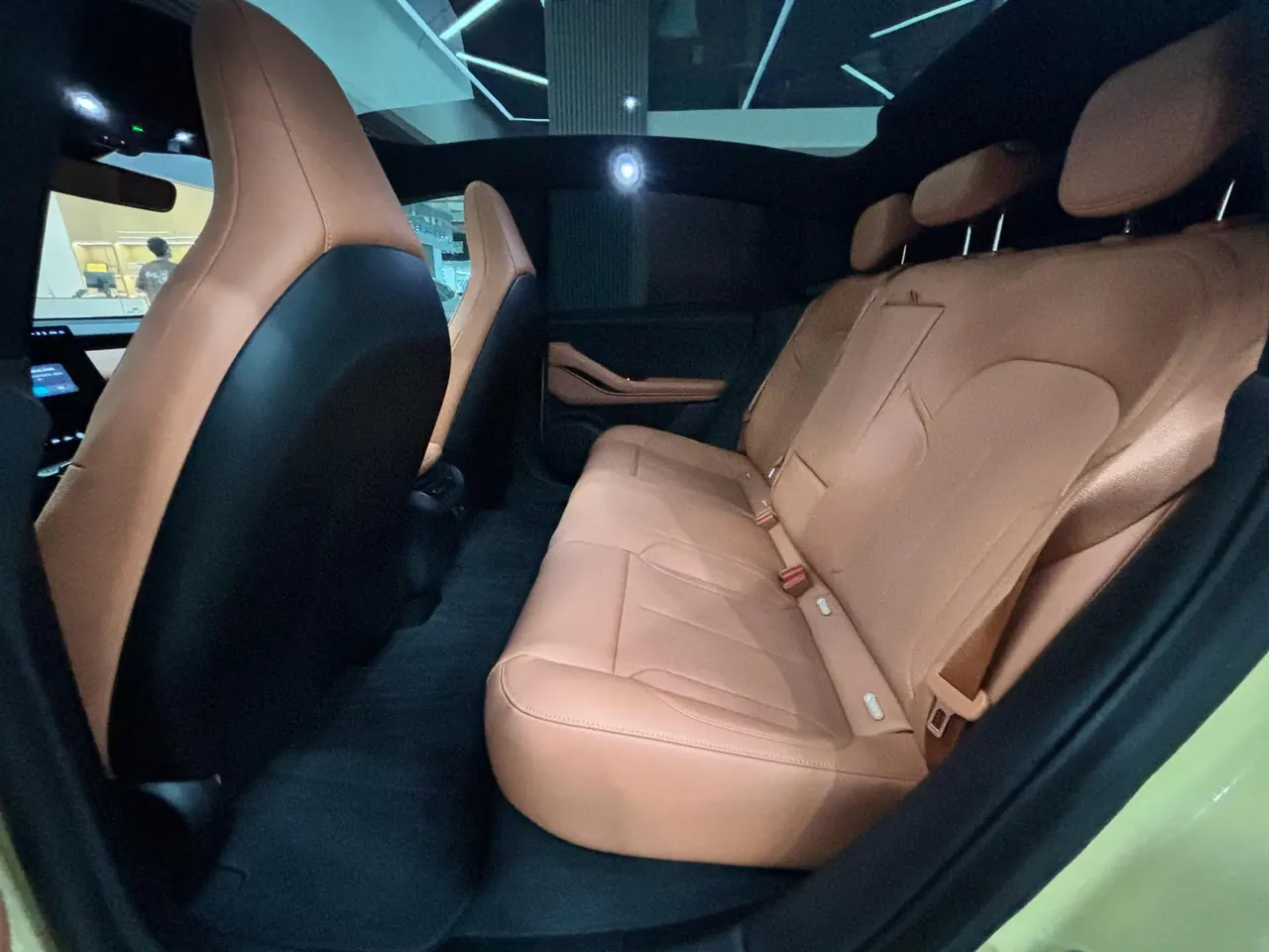 NIO 2022 ET5 75kWh automatic gear 12