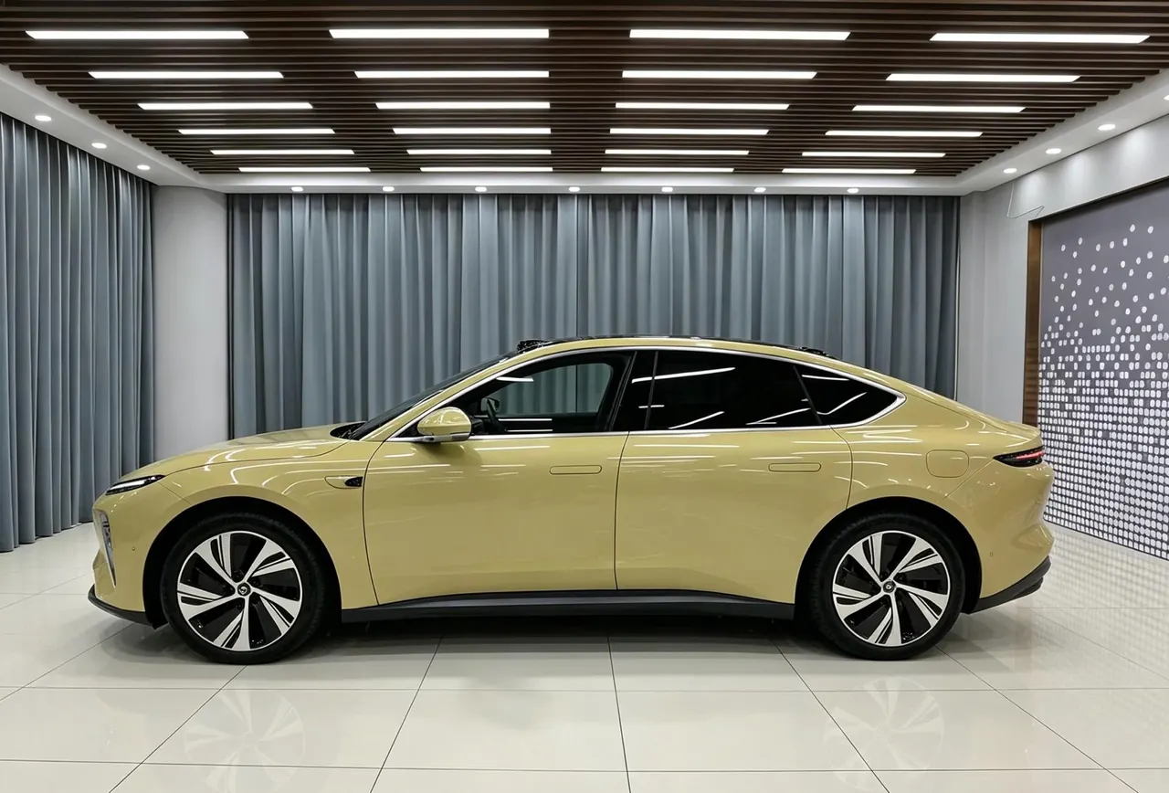 NIO 2022 ET5 75kWh automatic gear 5
