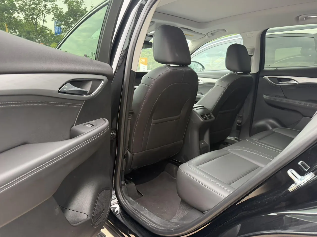 Buick 2025 Angkewei S 1.5T 25T Platinum Edition Automatic Gear 3