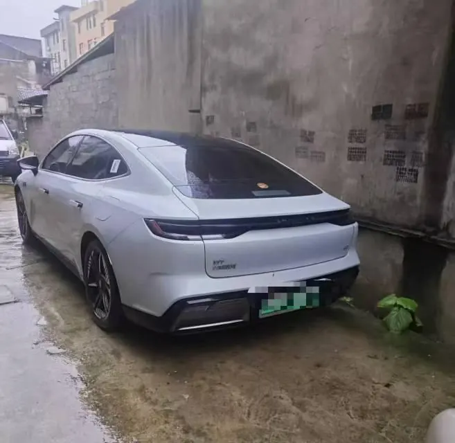 Geely Galaxy 2024 E 8 550km PRO automatic gear 6